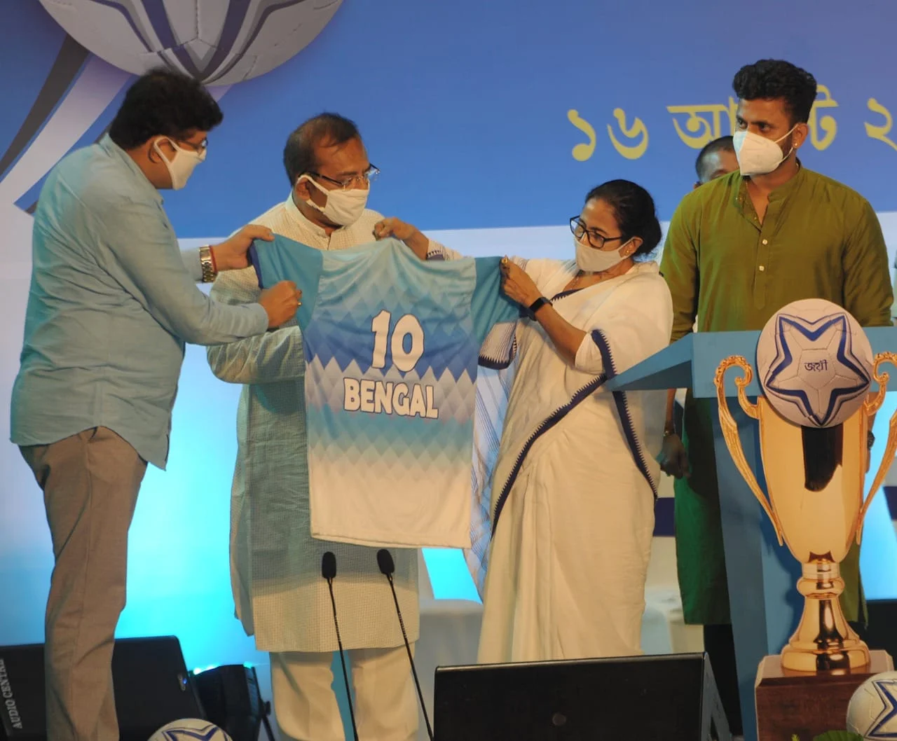 আগামী ১৬ আগস্ট রাজ্যজুড়ে খেলা দিবস পালনের ঘোষণা মুখ্যমন্ত্রীর