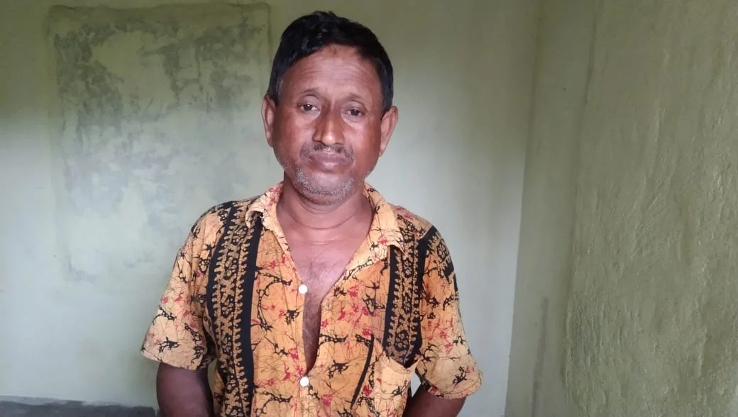 ঘোজাডাঙ্গা সীমান্ত থেকে প্রায় ১ কোটি টাকার সোনা সহ পাচারকারী গ্রেফতার
