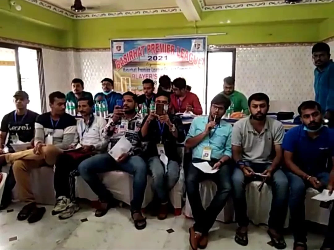 আগামী প্রজন্মকে মাঠমুখী করতে ক্রিকেটের নতুন অধ্যায়ের সূচনা বসিরহাট প্রিমিয়ার লিগ