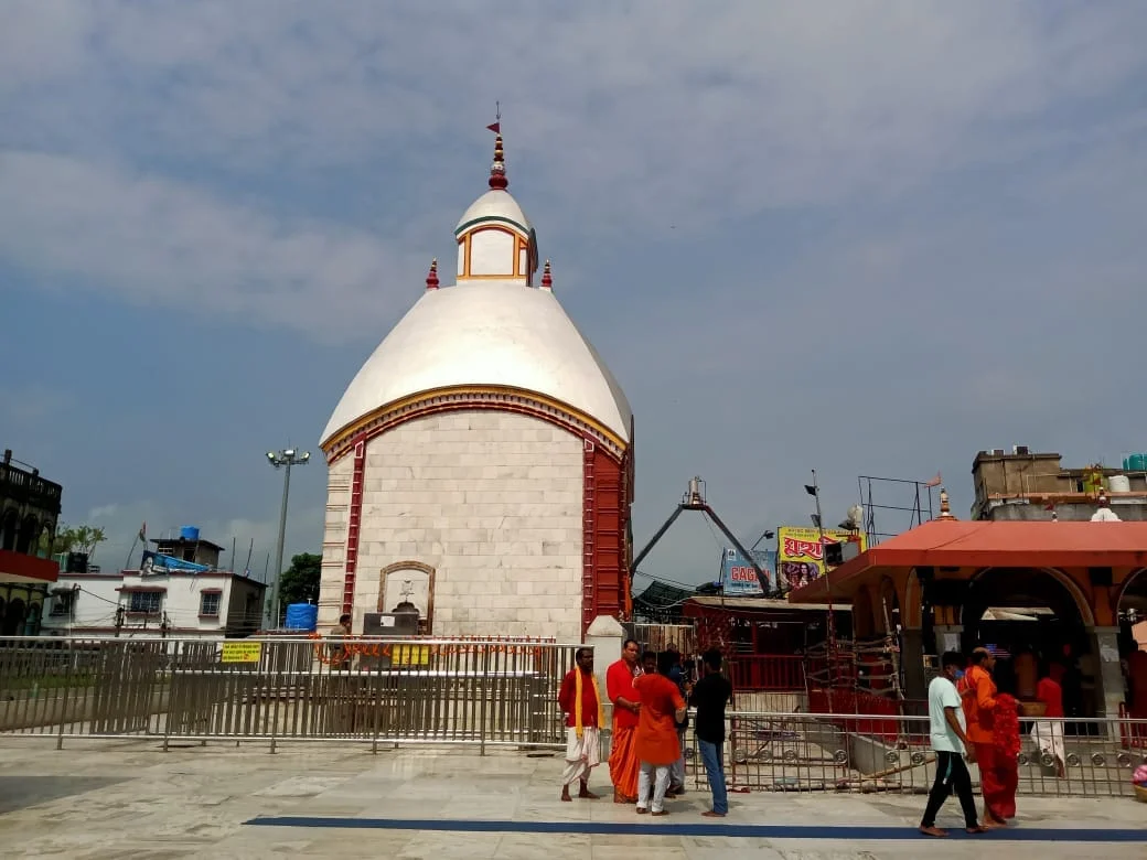 অনলাইনে তারা মায়ের পুজো, সম্প্রচার বৈদ্যুতিন মাধ্যমে