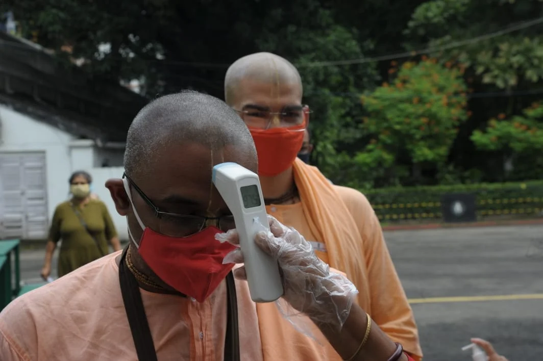 রাজনৈতিক চাপান-উতোরের মধ্যে দিয়ে চলছে উপনির্বাচন, সকলের আকর্ষণ ভবানীপুর কেন্দ্র