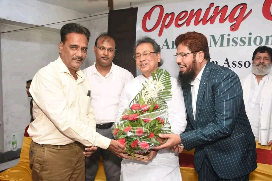 আল-আমীন মিশনের ইংরেজি মাধ্যম ক্যাম্পাস শুরু হল ইন্দোরে, ফটো গ্যালারিতে দেখেনিন একনজরে