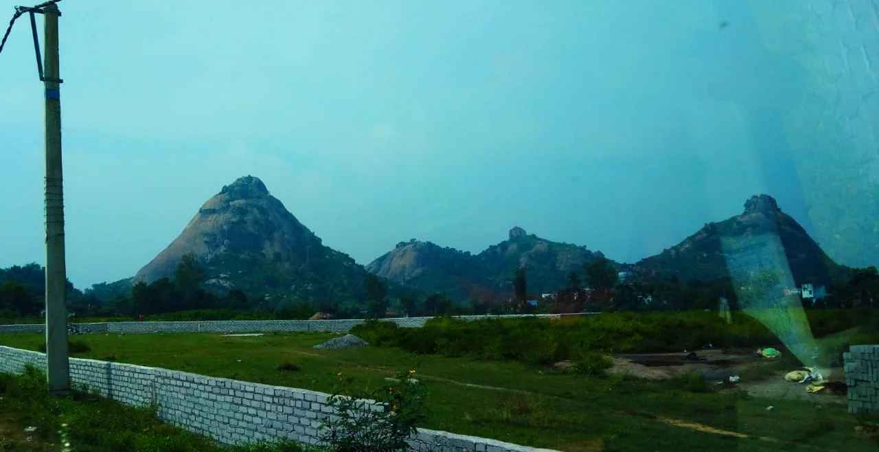 হীরক রাজার দেশে যেতে চান? চাপ নেবেন না, আছে আপনার ঘরের পাশেই!