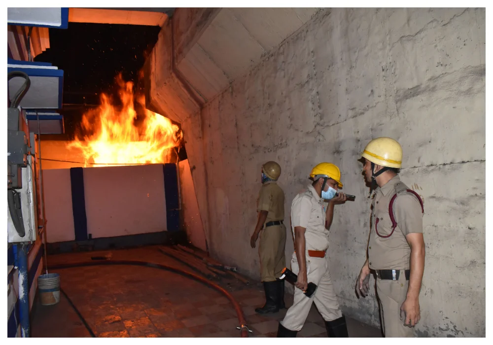 নবান্নের কাছে সরকারি অফিসে আগুন