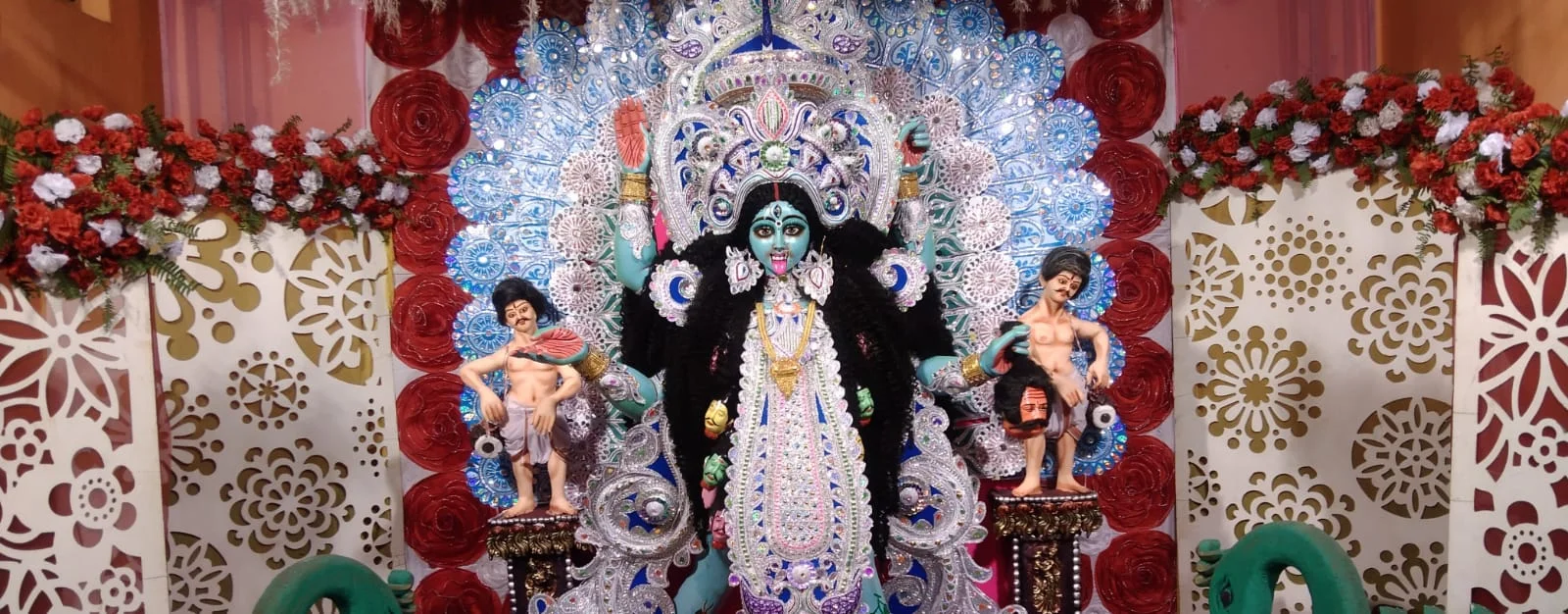 ছবিতে দেখুন দীপাবলির কালীকথা