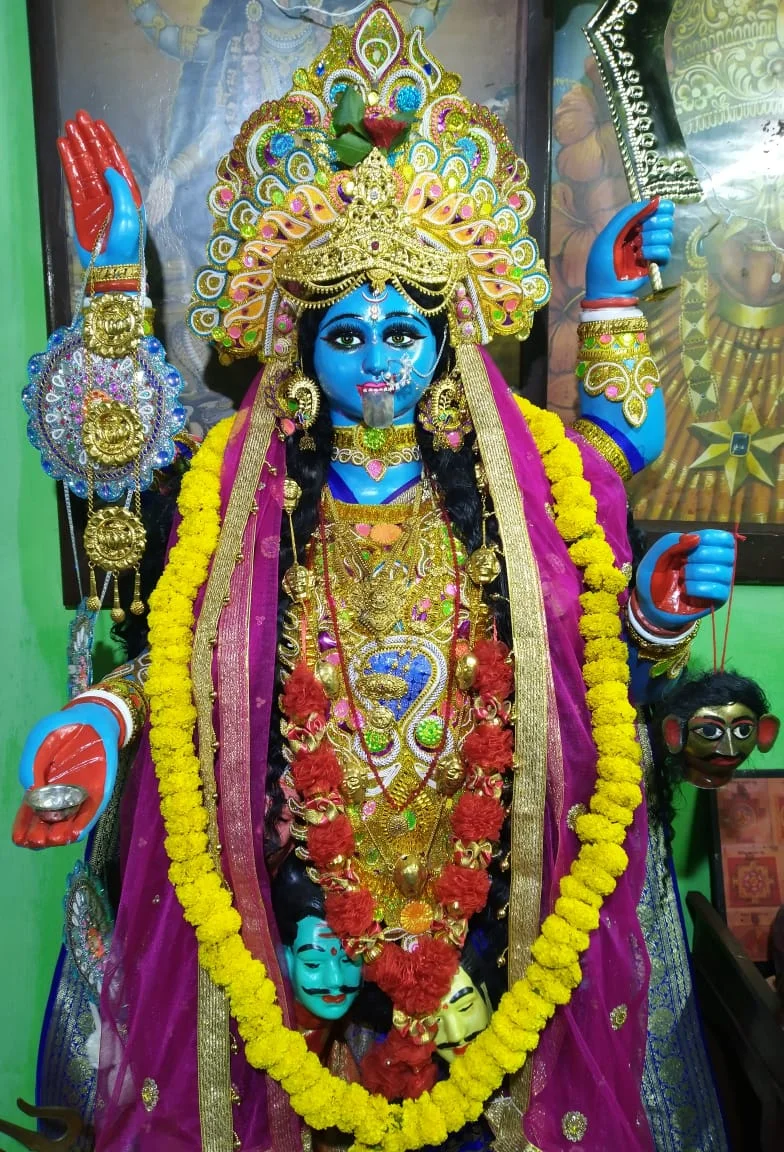 ছবিতে দেখুন দীপাবলির কালীকথা