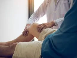 শীতে পায়ে ব্যথাতে হোমিওপ্যাথি চিকিৎসা কি আদৌ উপকারি?