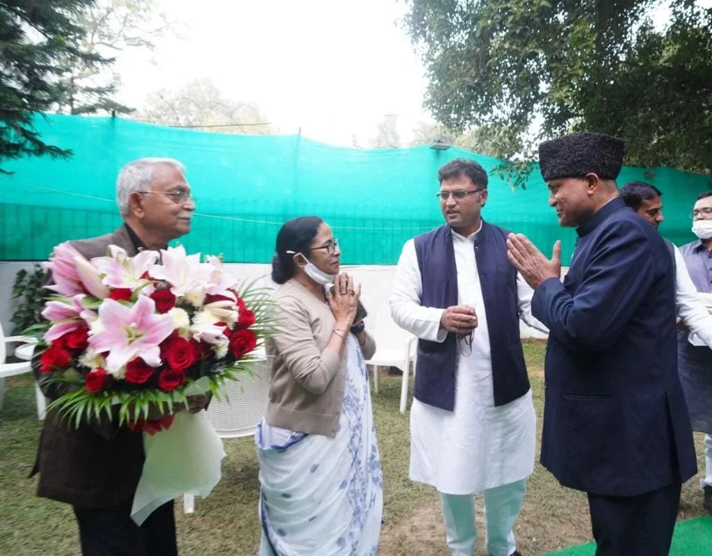 তৃণমূলে যোগ দিলেন কীর্তি আজাদ ও অশোক তানওয়ার ও পবন ভার্মা