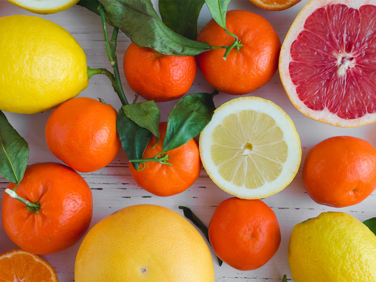 শীতকালে রোগ প্রতিরোধ ক্ষমতা বাড়াতে খাদ্য তালিকায় থাকুক এই ৫ টি ফল