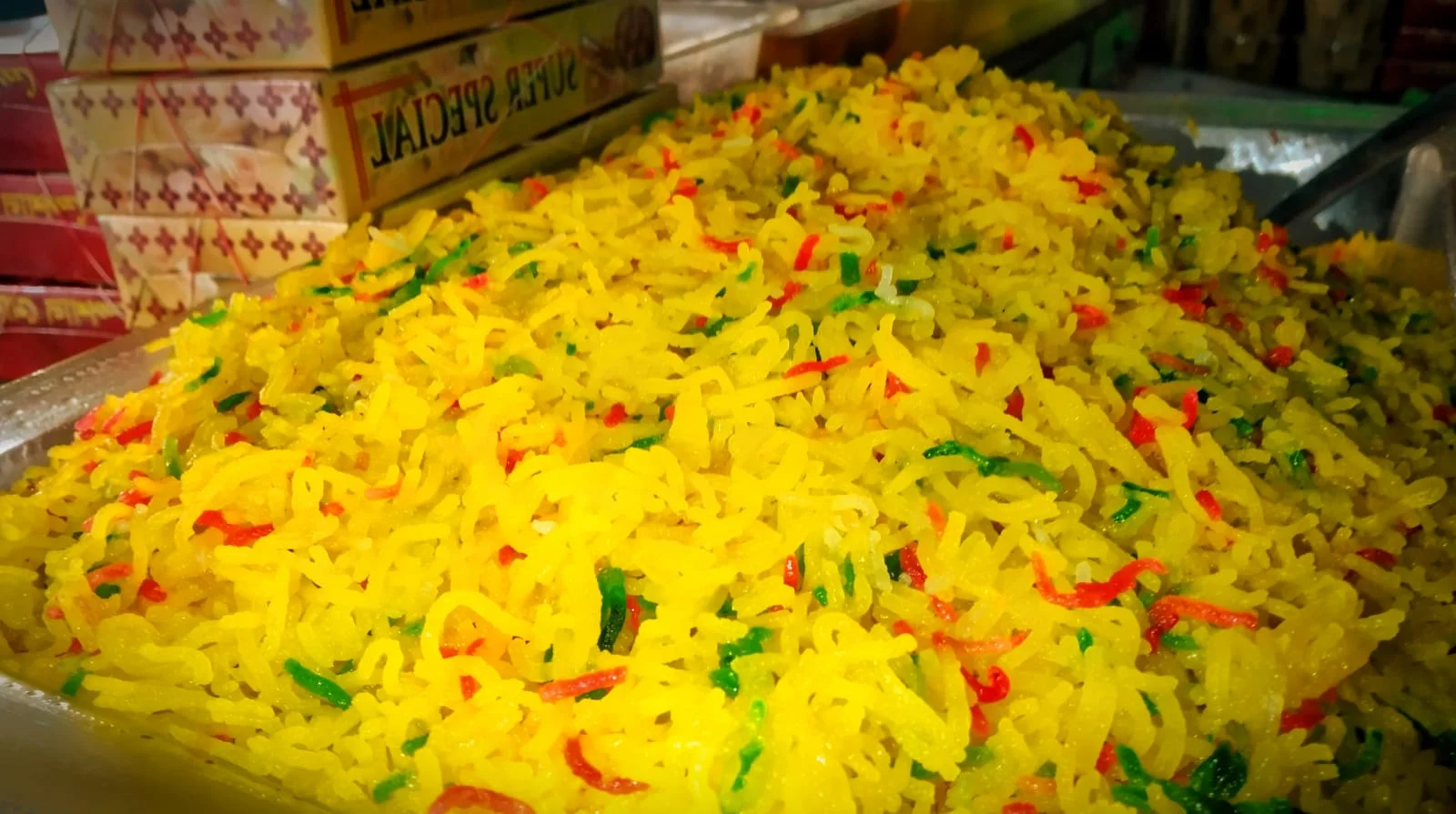 ঘুরে আসুন  রাজার শহর বর্ধমান থেকে, ছুঁয়ে আসুন শরিফাবাদের ইতিহাস