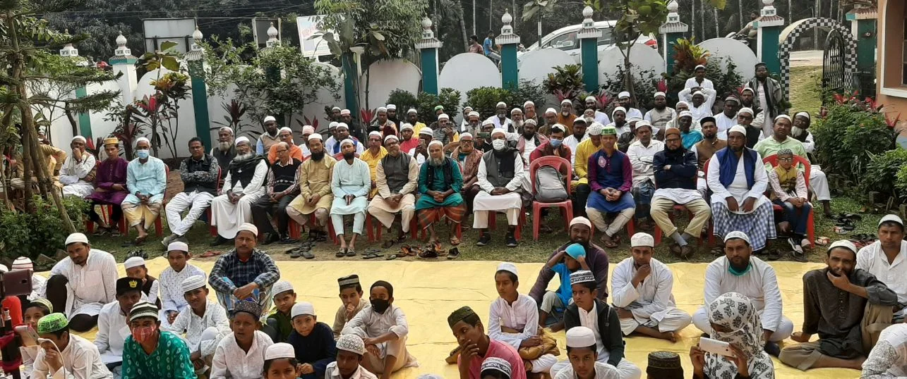 The best example of living with the Qur'an as a guidebook: Kari Shafiq Qasemi