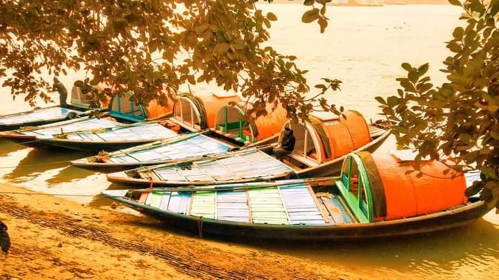 কলকাতার ঘাট কথাঃজানেন কি এই সুপ্রাচীন ঘাটটির ইতিহাস? তবে আসুন ঘুরে আসা যাক