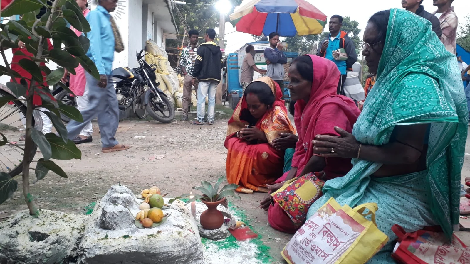 Jawad: Sundarbans dwellers participate in interfaith prayer meetings along with prevention measures