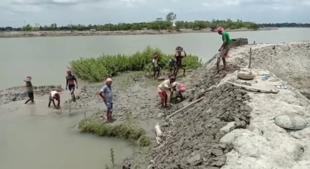Jawad: Sundarbans dwellers participate in interfaith prayer meetings along with prevention measures