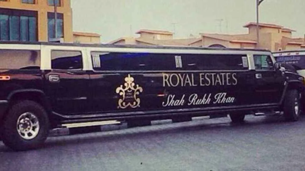 শাহরুখের থেকে ধার নিয়েছিলেন স্বয়ং মোদি,কারণ জানলে চোখ উঠবে কপালে