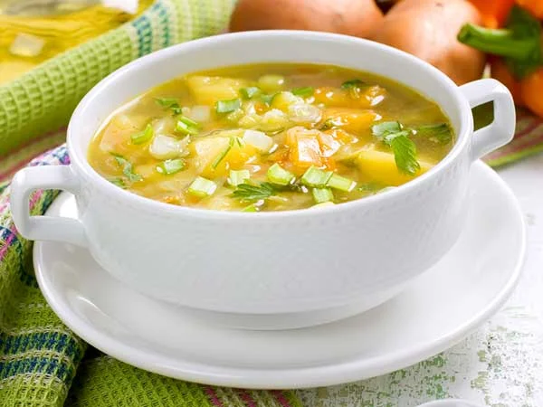 শীতকালে আপনার সঙ্গী হোক এই ধোঁয়া ওঠা স্যুপ