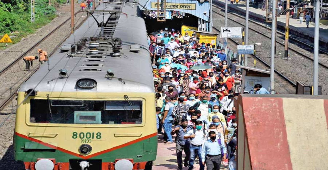 ২০-২১ জুলাই বাতিল একগুচ্ছ ট্রেন, নিত্যযাত্রীদের জন্য ভোগান্তির খবর