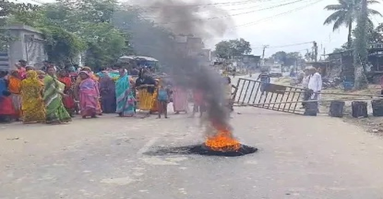 Breaking: রণক্ষেত্র মালদার এনায়েতপুর, রিপোর্ট চেয়ে পাঠালো নবান্ন