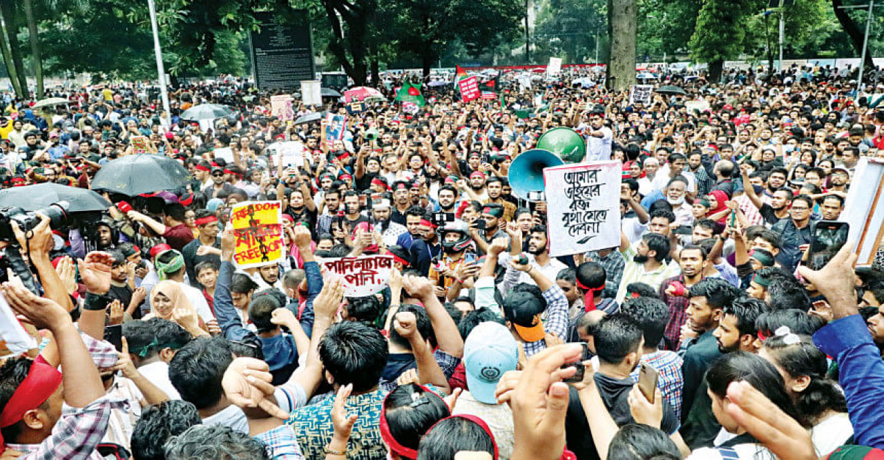 ফের উত্তাল বাংলাদেশ, শেখ হাসিনার পদত্যাগের দাবিতে দেশজুড়ে অসহযোগ আন্দোলনের ডাক