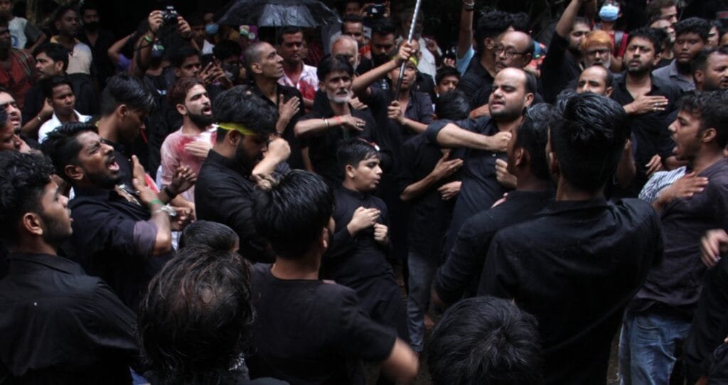 শহর কলকাতায় পালিত হল পবিত্র মুহাররম 6 শহর কলকাতায় পালিত হল পবিত্র মুহাররম