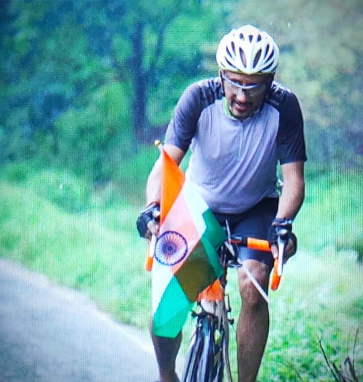 জানেন কি সুরকার শান্তনু মৈত্রর জীবনের এই অচেনা দিকটির কথা ! 1 জানেন কি সুরকার শান্তনু মৈত্রর জীবনের এই অচেনা দিকটির কথা !