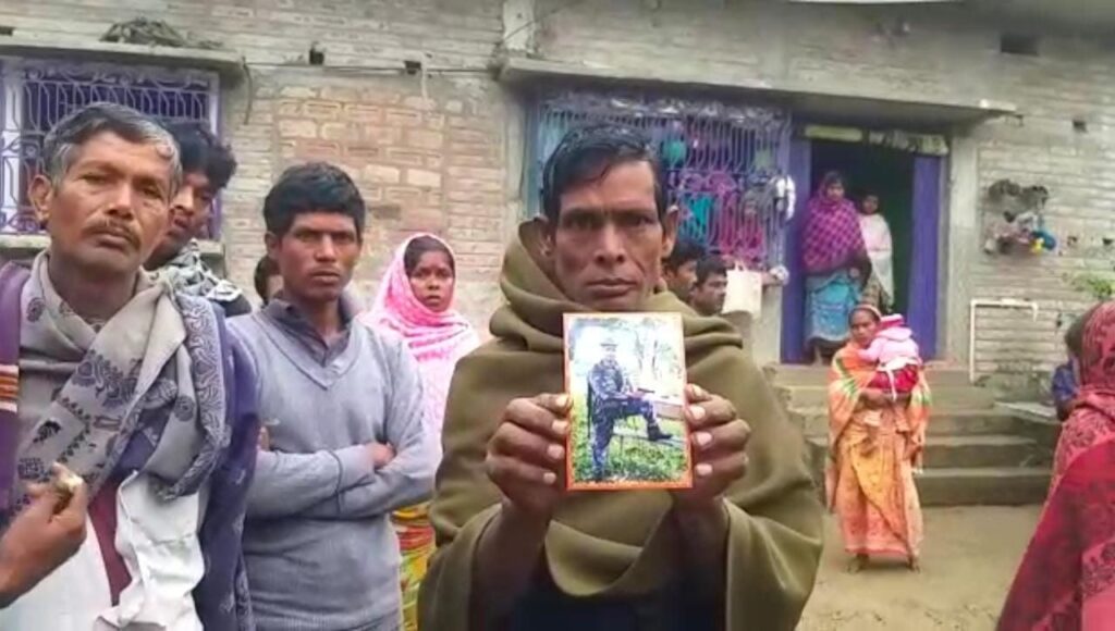 মণিপুর-মায়ানমার সীমান্তে জঙ্গি হামলা, অসম রাইফেলসের শ্যামলের মৃত্যুতে শোকস্তব্ধ খড়গ্রাম