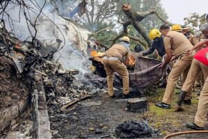 কপ্টার দুর্ঘটনার ২২ ঘন্টা পরে উদ্ধার ব্ল্যাক বক্স, জানা যাবে কারণ, প্রতীক্ষায় দেশ