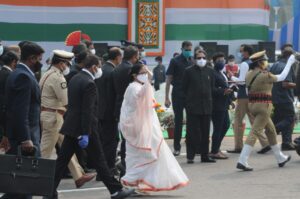 কলকাতায় রেডরোডে ৭৩তম প্রজাতন্ত্র দিবসের অনুষ্ঠানের নানা মুহূর্ত, লেন্স বন্দি পুবের কলম ডিজিটালের ক্যামেরায় 3 কলকাতায় রেডরোডে ৭৩তম প্রজাতন্ত্র দিবসের অনুষ্ঠানের নানা মুহূর্ত, লেন্স বন্দি পুবের কলম ডিজিটালের ক্যামেরায়